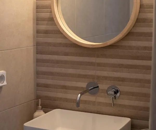 別荘 Panteronisia View Angairiá