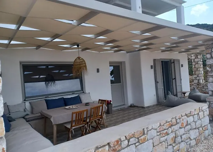 Panteronisia View 別荘