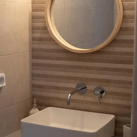 Holiday home Panteronisia View Angairia