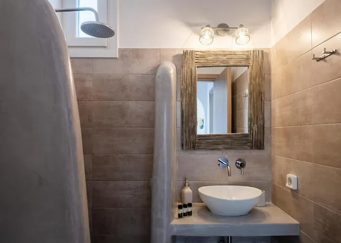 Semesterbostad Panteronisia View Angairiá